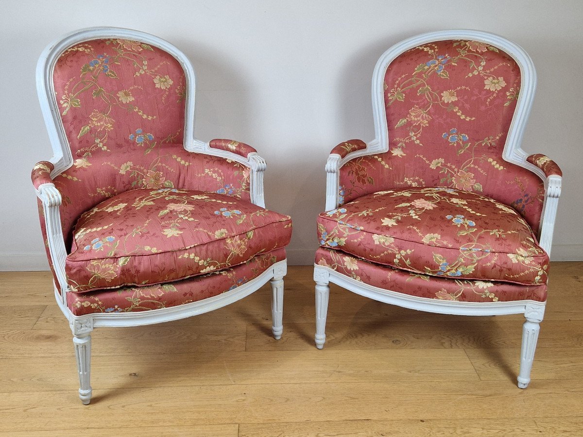 A Pair Of Louis XVI Beechwood Bergère, Late 18th Century ; Circa 1780.
