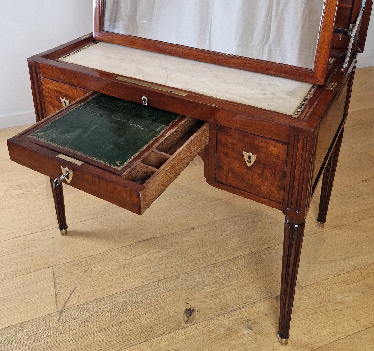 Bureau, Coiffeuse à Mécanisme D’époque Louis XVI Attribué à Caspar Schneider. -photo-8