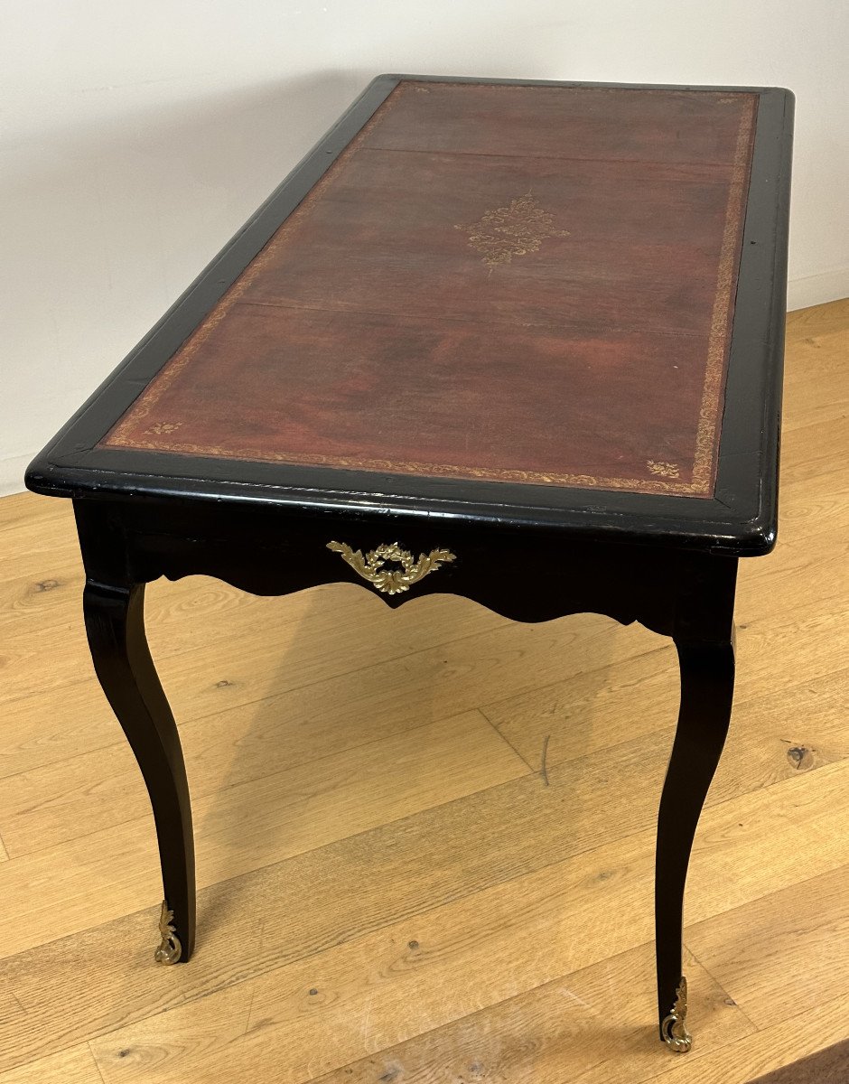 A Louis XV Large  Flat Desk Mid 18-th Century Circa 1755-photo-1