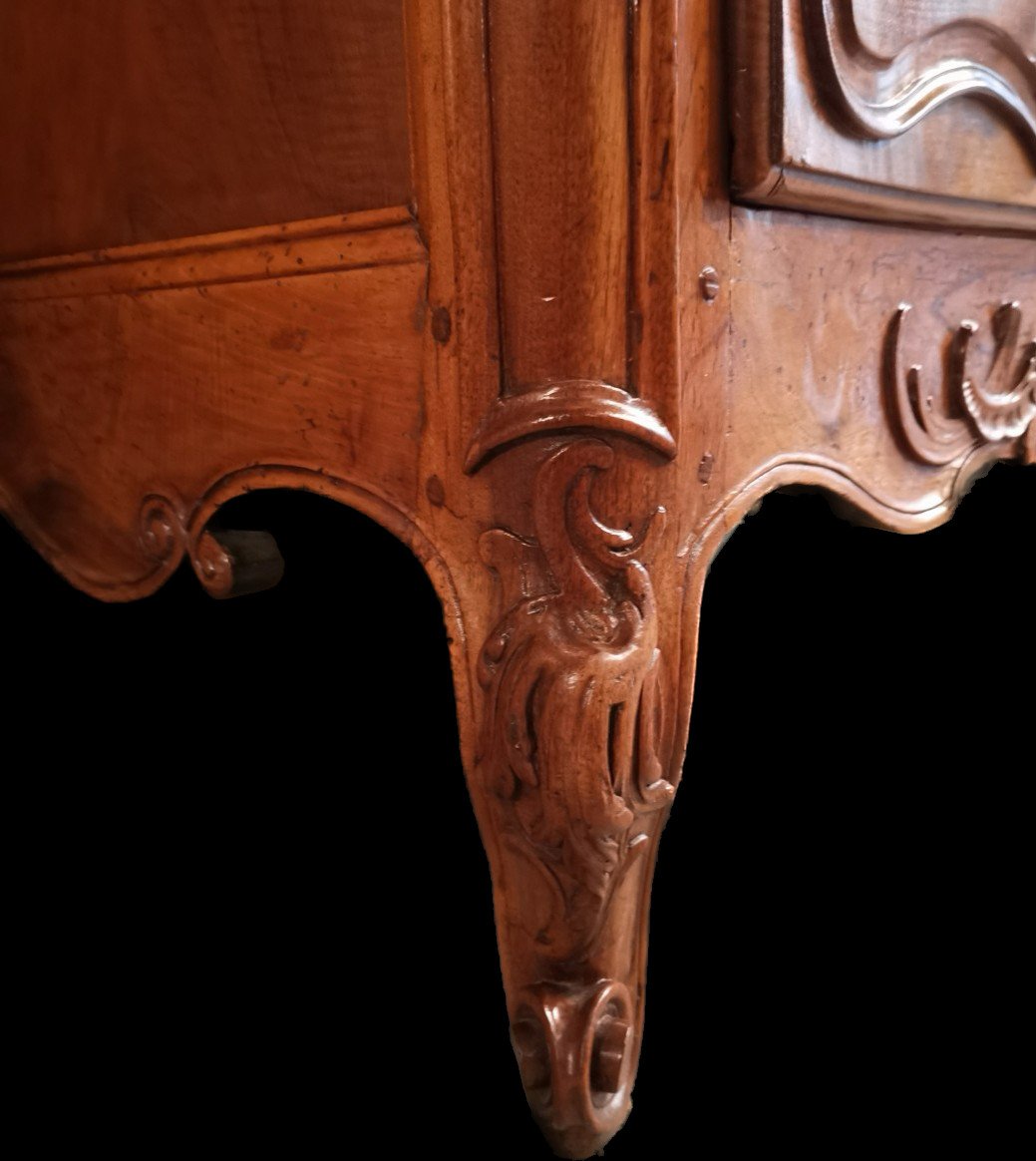 A Louis XV Provençale Commod Early 18th Century Circa 1740-photo-1