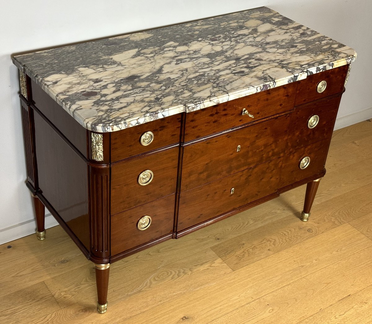 Jean-françois Leleu  A Louis XVI Mahogany Commode, Stamped By Jean-françois Leleu-photo-4