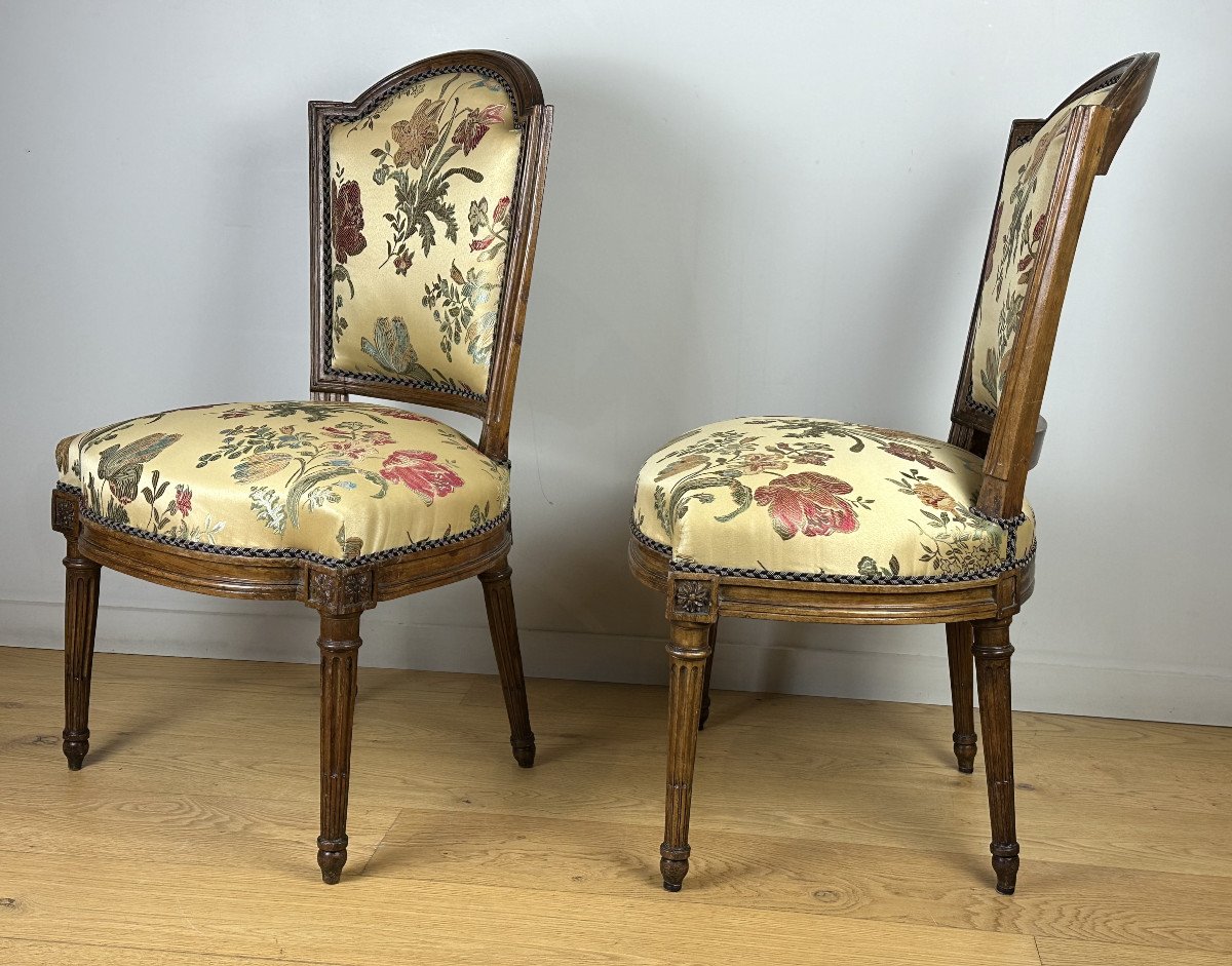 Paire de chaises  Louis XVI  de George Jacob Pour le duc de Penthièvre, Château De Chanteloup.-photo-2