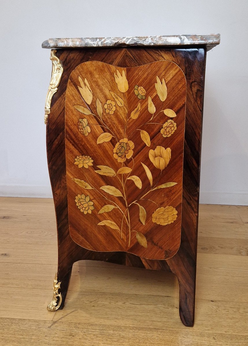 Commode D’entre Deux D’époque Louis XV En Marqueterie De Fleurs, Vers 1745-photo-3