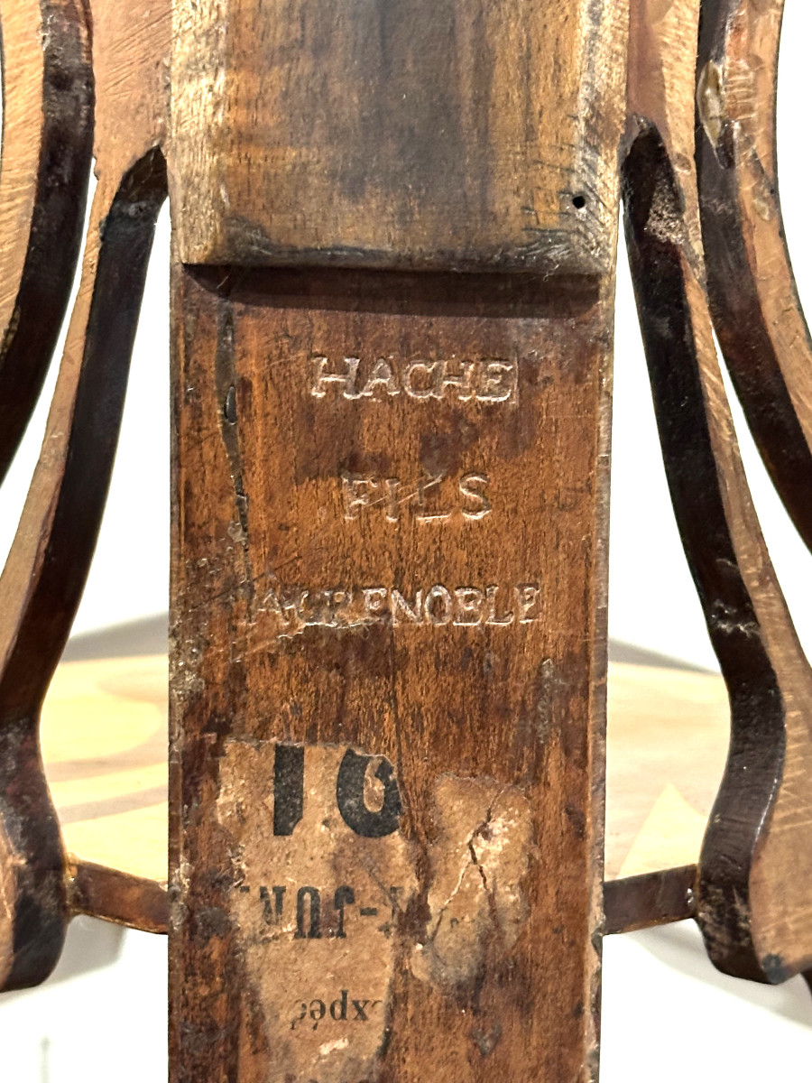 Paire d’étagères d’angle estampillée Hache Fils A.Grenoble.-photo-7
