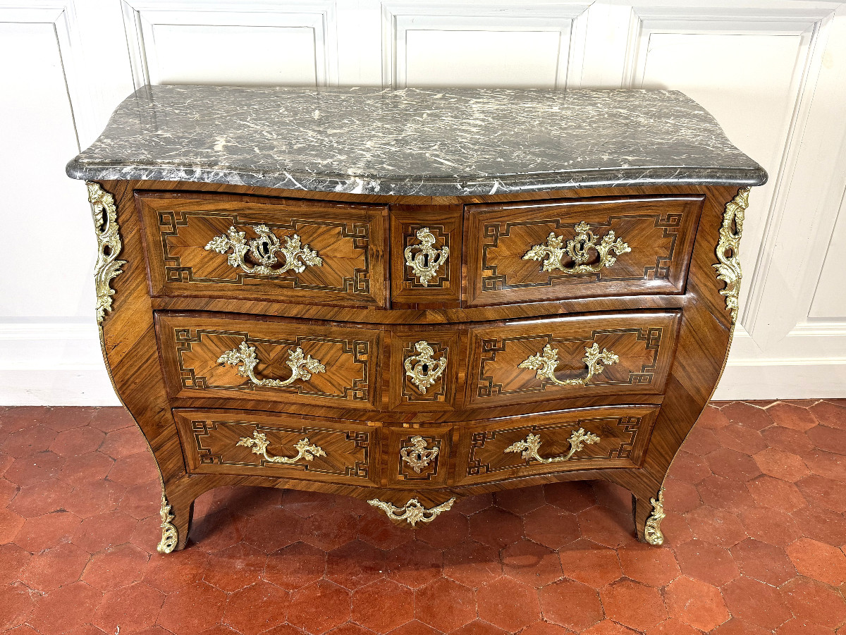 Louis XV Chest Of Drawers, Early Transition.-photo-3