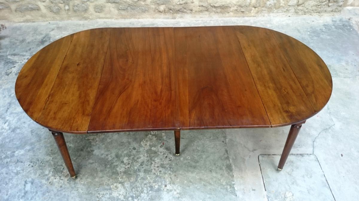 Table d'époque Louis XVI de salle à Manger, allonges en noyer. -photo-2