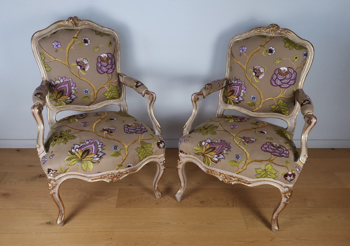 A Louis XV Painted And Parcel-gilt  Pair Of Armchairs, Attributed Gourdin 18th Century Circa 1750.-photo-2