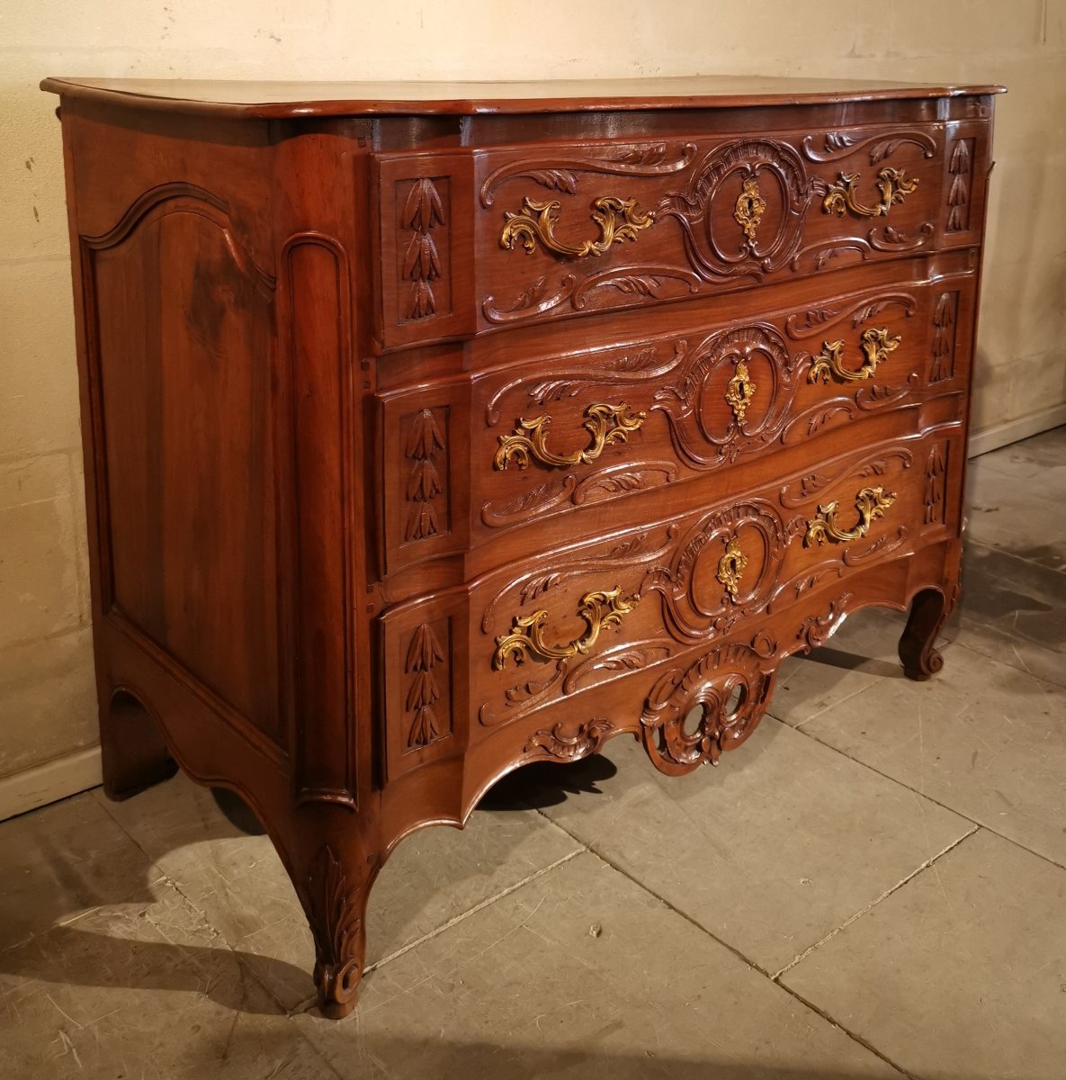 Commode Rocaille Provençale, Nîmoise D’époque XVIIIème, vers 1750.-photo-2