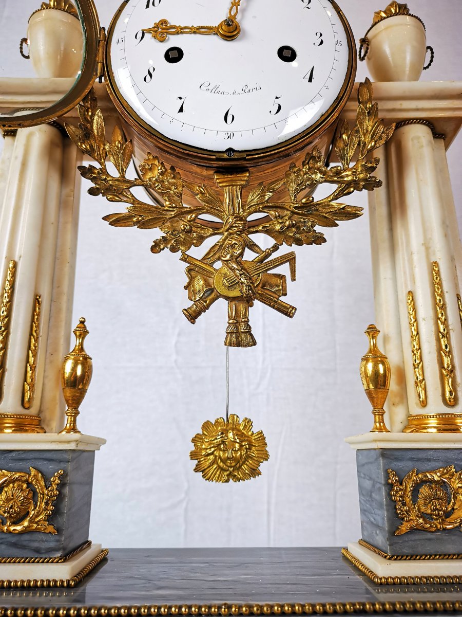 A Louis XVI Portico Marble And Gilt-bronze Mantel Clock Circa 1780-photo-2