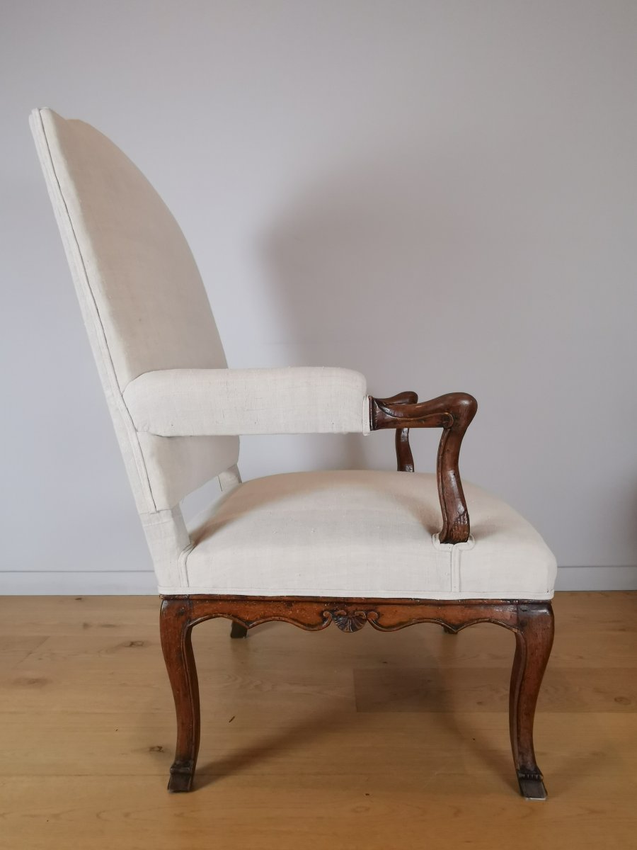 A Beechwood  Regence Armchairs Pair Early 18th Century Circa  1720-1730.-photo-1