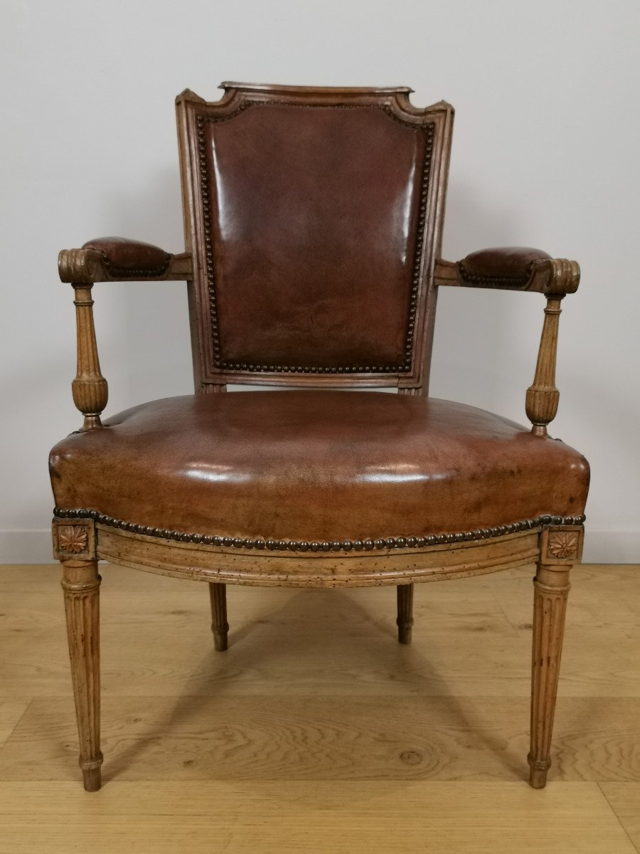 A Suite Of Louis XVI Beechwood Seat Furniture Late 18th Century Circa 1785-1788.-photo-1