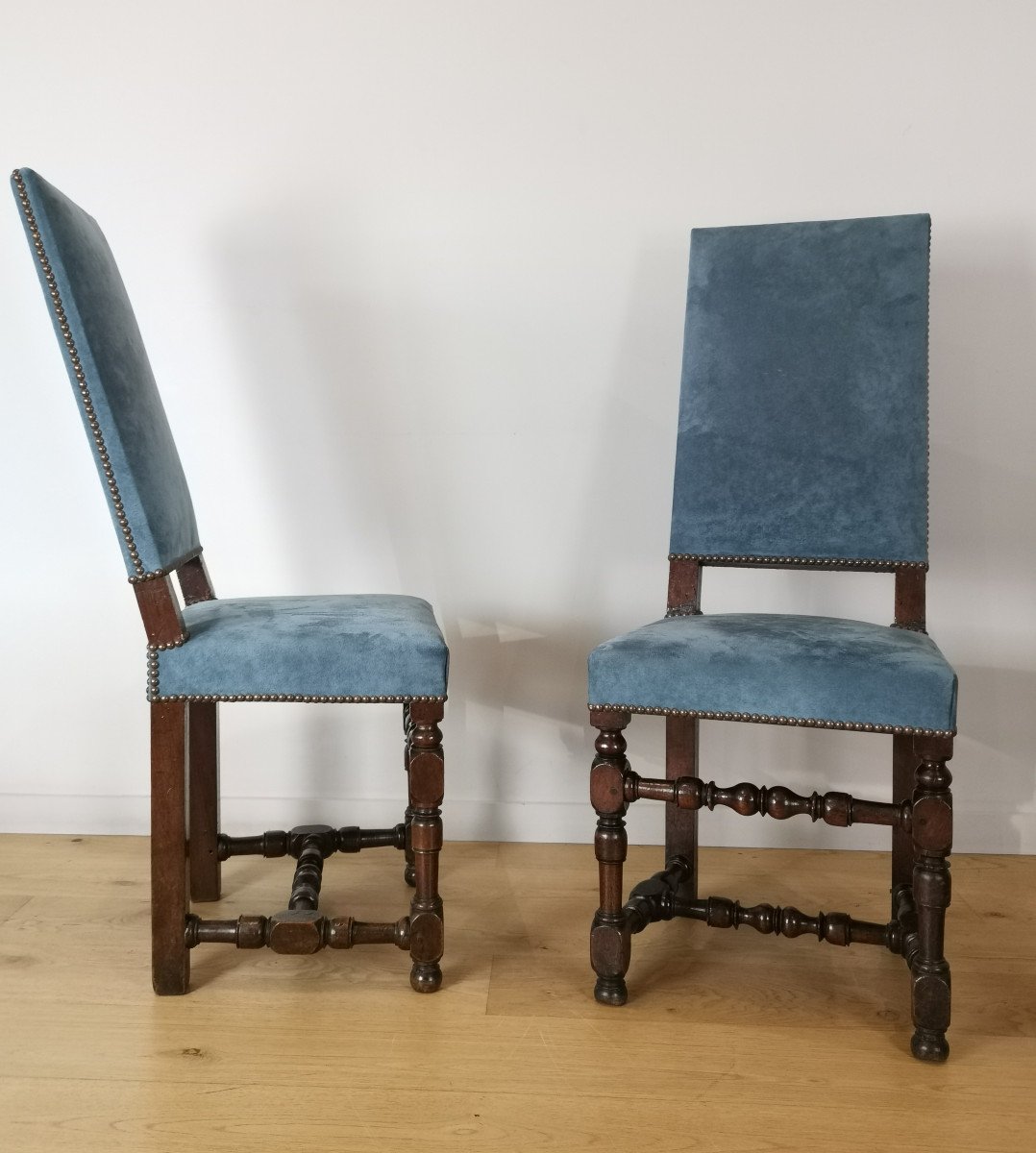 A Louis XIII Set Of Six Walnut Chairs.17th Century, Circa 1640-1650.-photo-4