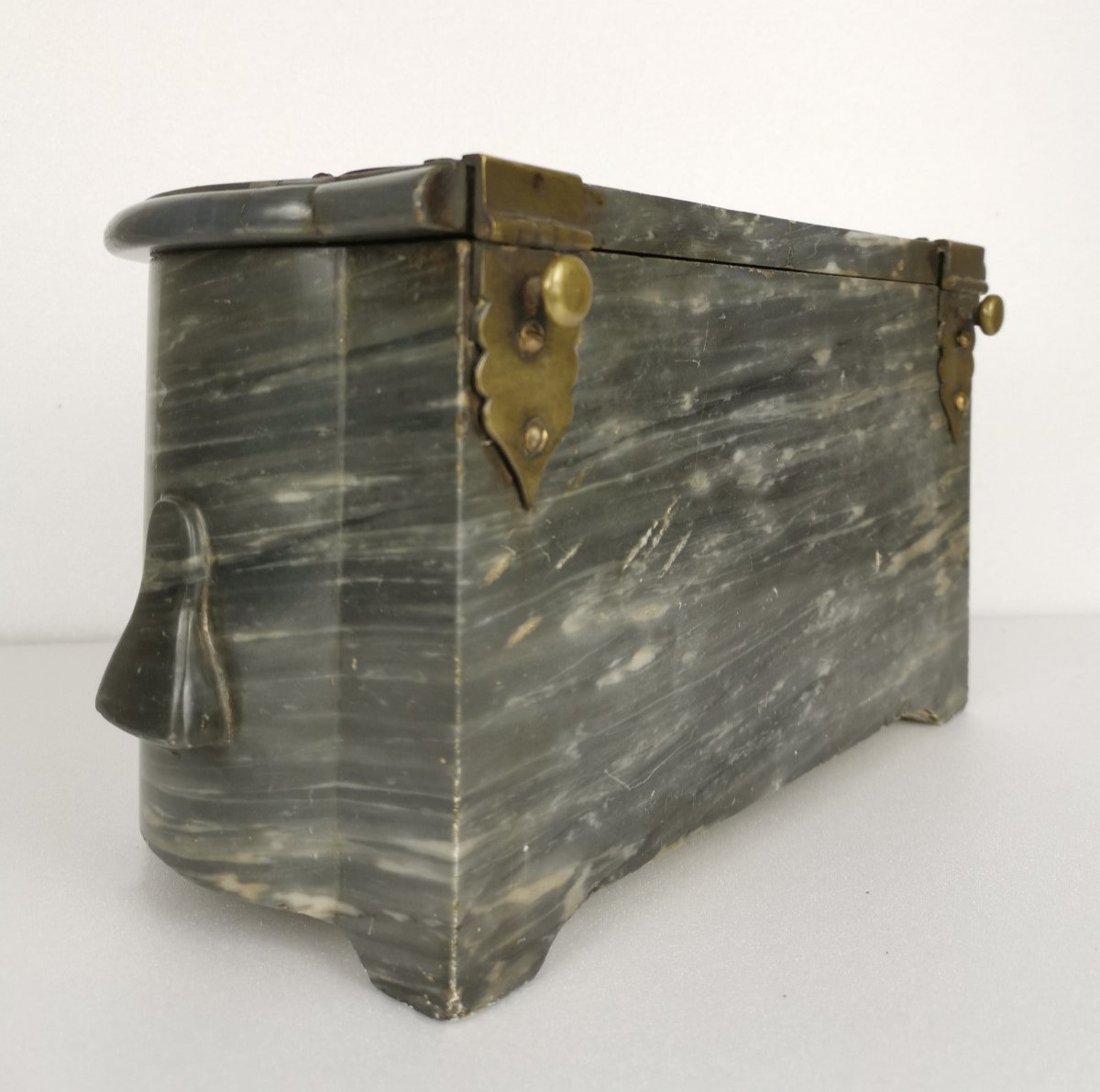 A Louis XIV Viscera Box In Turquin Blue Marble Late 17th- Early 18th Century.-photo-2