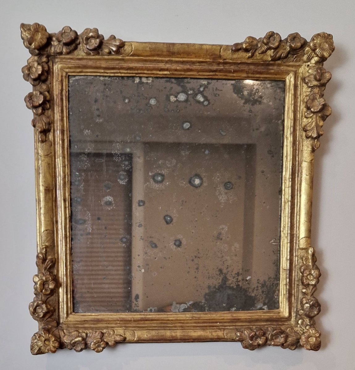Louis XV Period Mirror In Golden Wood, Mid Eighteenth Century.-photo-6