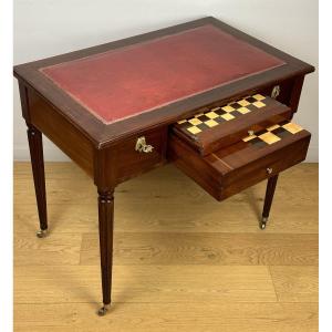 A Louis XVI  Small Desk-game Of Boudoir With Evolution 18th Century Circa 1780