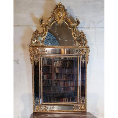 Grand miroir d'époque Régence, début du  XVIIIe Siècle, 1710 - 1720.