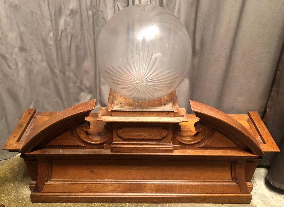 Old Pharmacy Monstrance Balls. Profession, Store, Sign.-photo-1