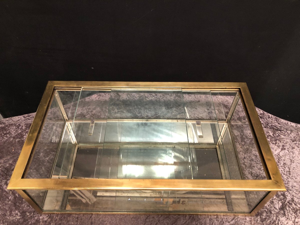 Old Store Counter Showcase.-photo-3