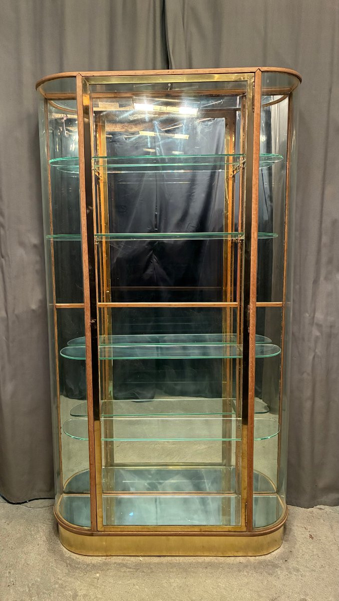 Old Display Case. Hotel, Casino, Brasserie, Luxury Business.-photo-3