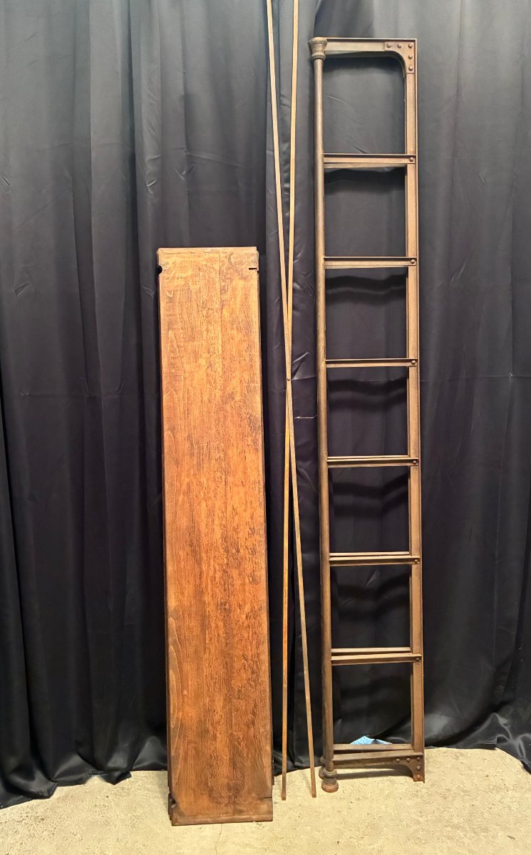 Industrial Shelving, Bookshelves, Drapery, Craft.-photo-2