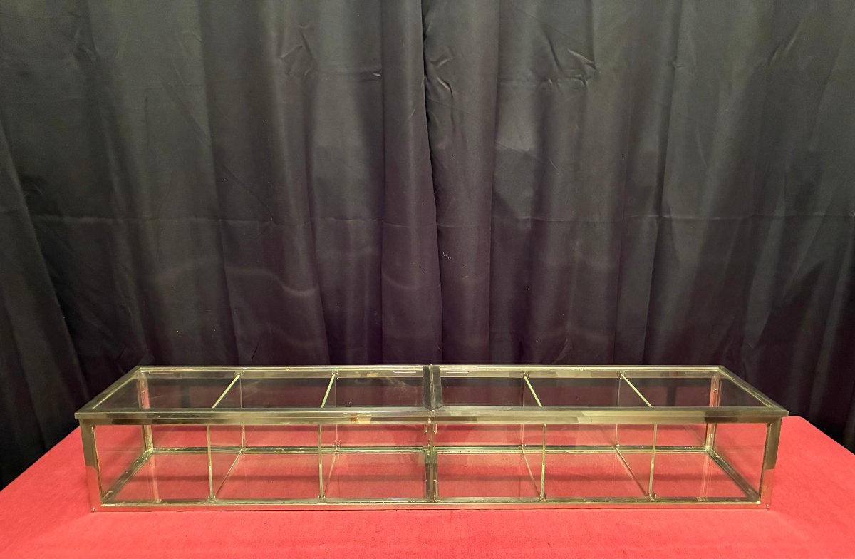 Antique Confectioner's Counter Display Case. Store, Business, Trade.-photo-1