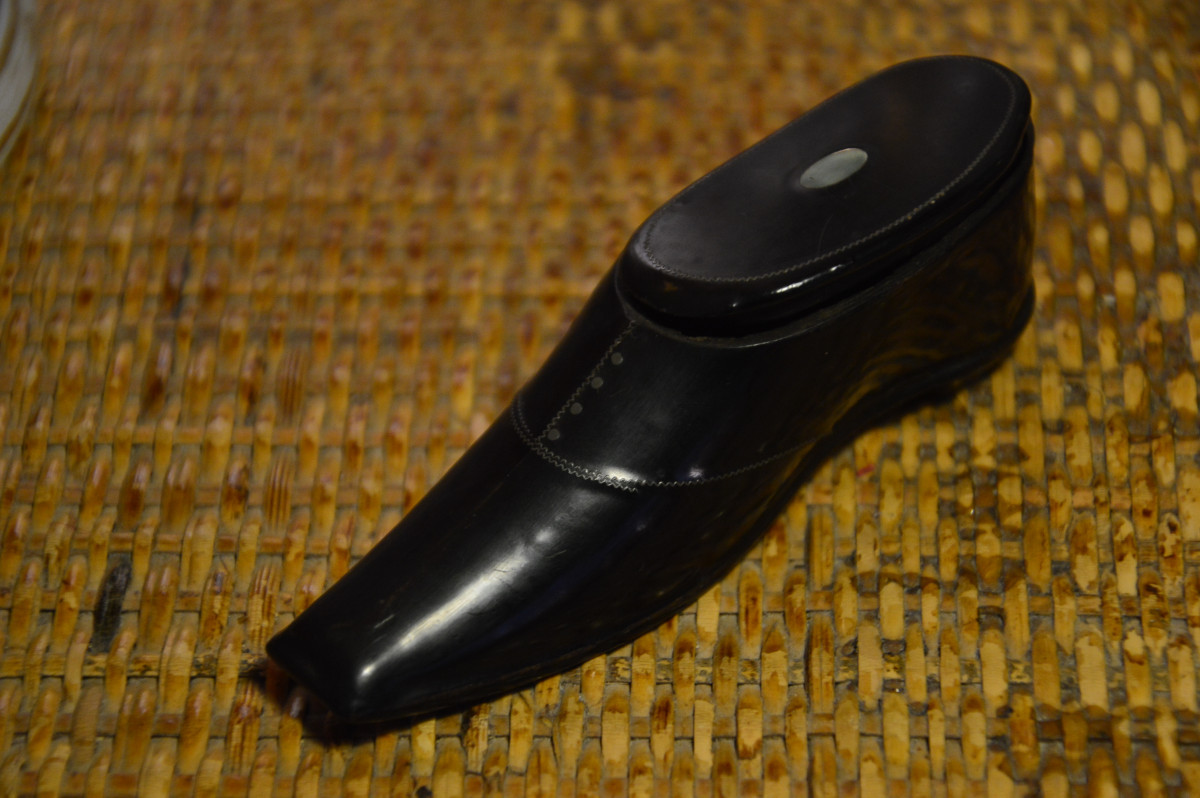 Snuffbox Shoe