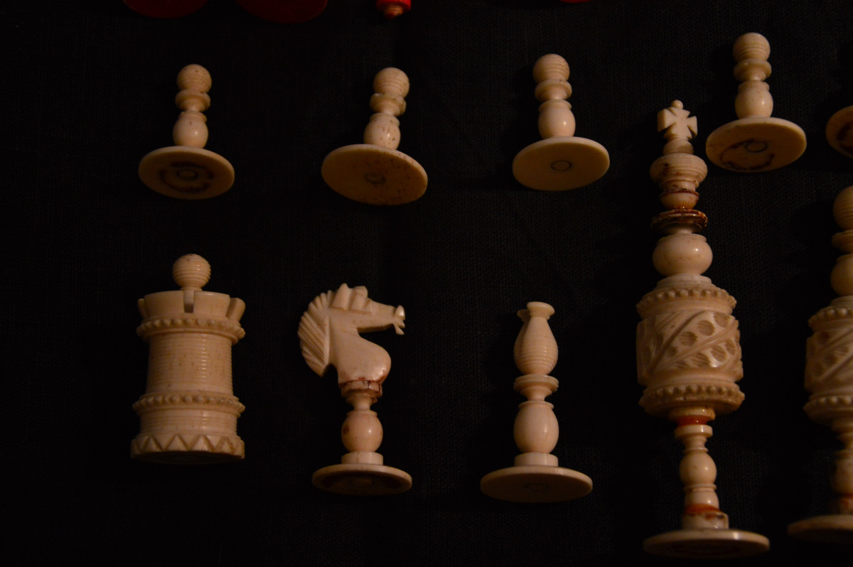 32 Chess Pieces-photo-2