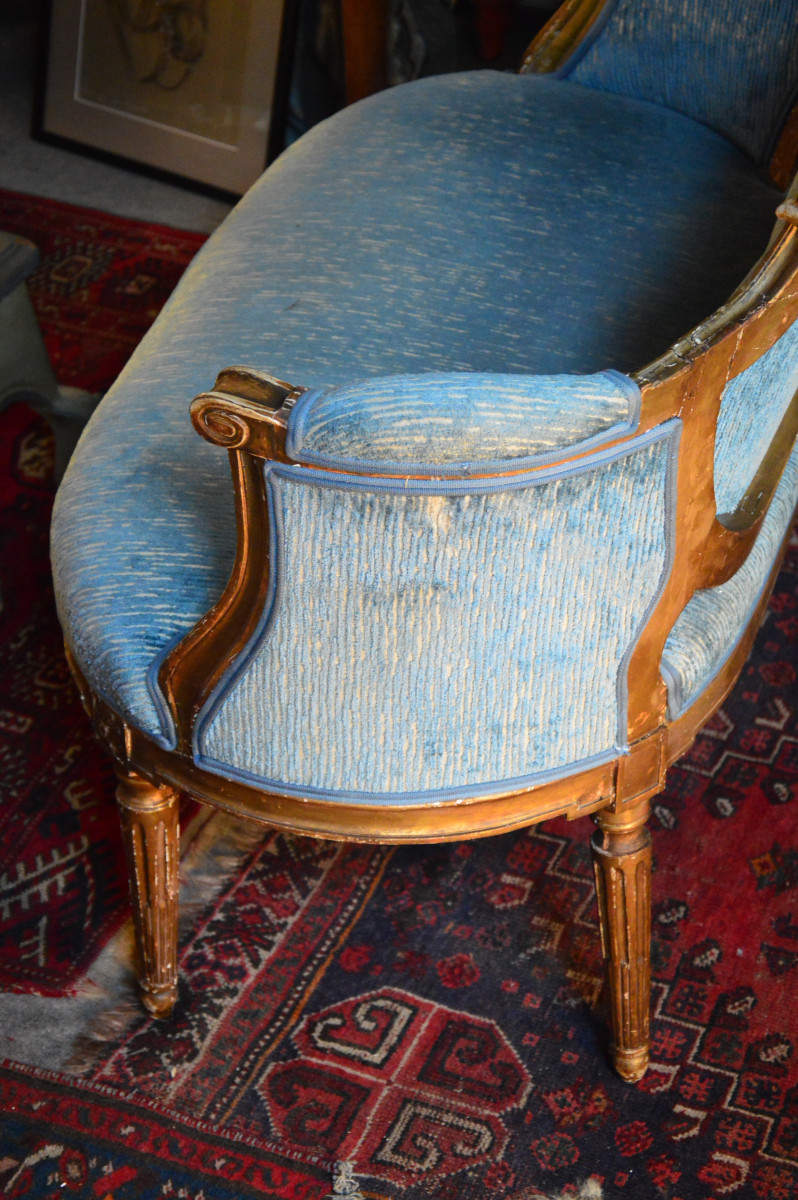 Louis XVI Small Sofa-photo-3