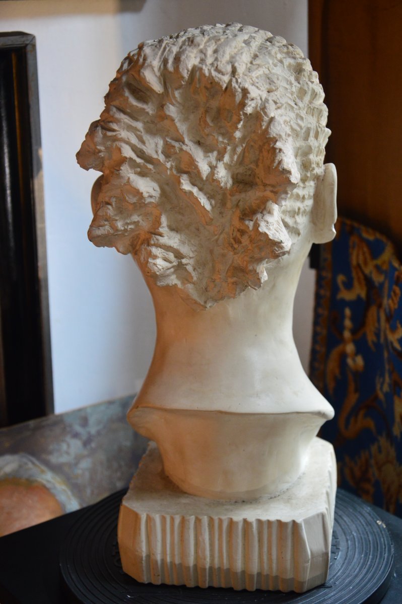 African Bust-photo-4