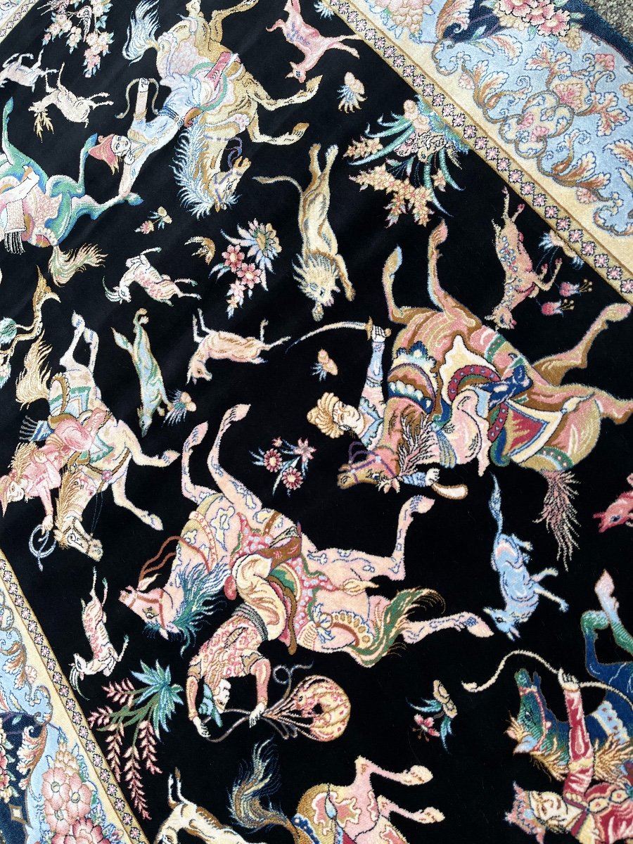 Indo-persian Silk Carpet Hunting Scene-photo-3