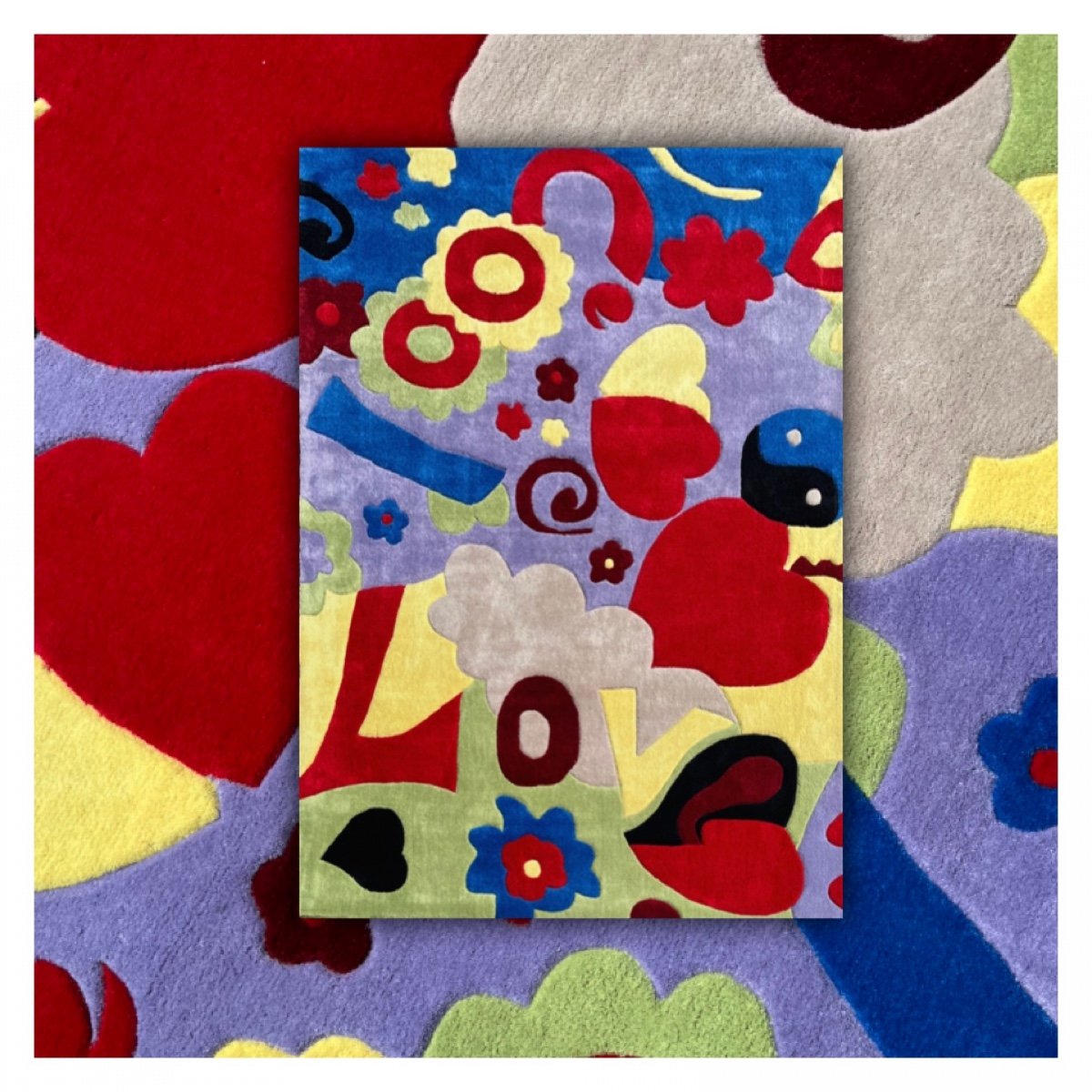 Tapis Art Déco "LoVe" dans le goût de Takashi Murakami