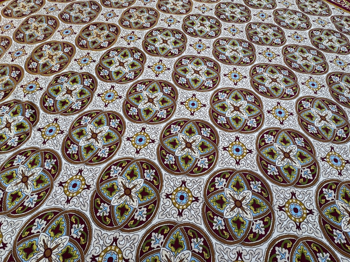 Large Aubusson Rug With Small Point 465 X 455 Cm-photo-4