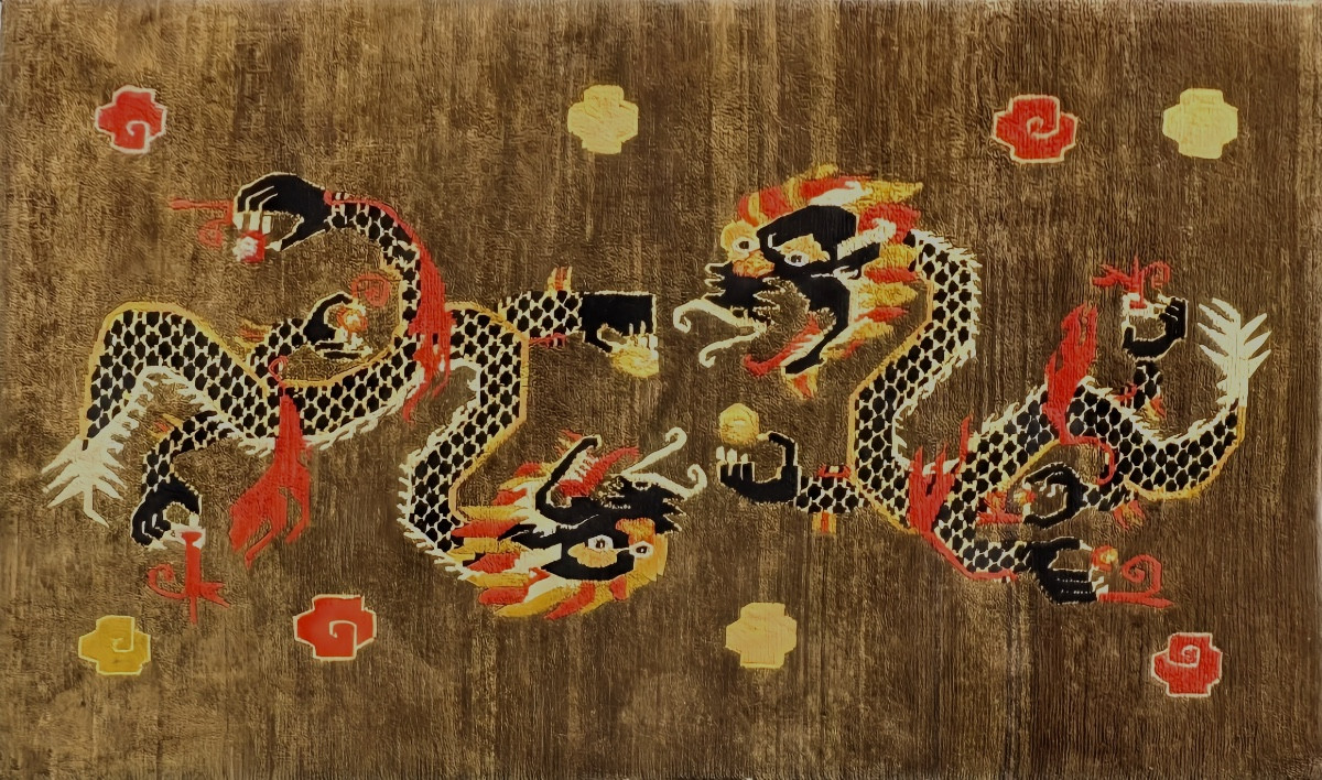Antique Tibetan Rug With Dragon Patterns 200x120 Cm-photo-2