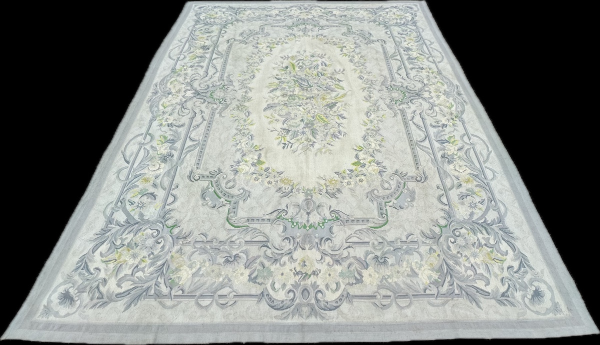 Aubusson-style Knotted Rug, 350x260 Cm-photo-4