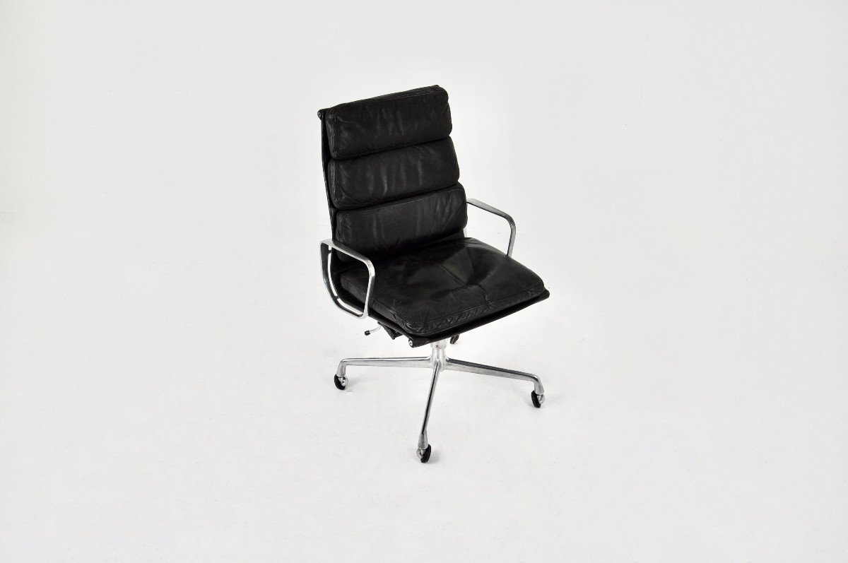 Ea216 Office Armchair By Charles & Ray Eames For Herman Miller, 1970s-photo-1