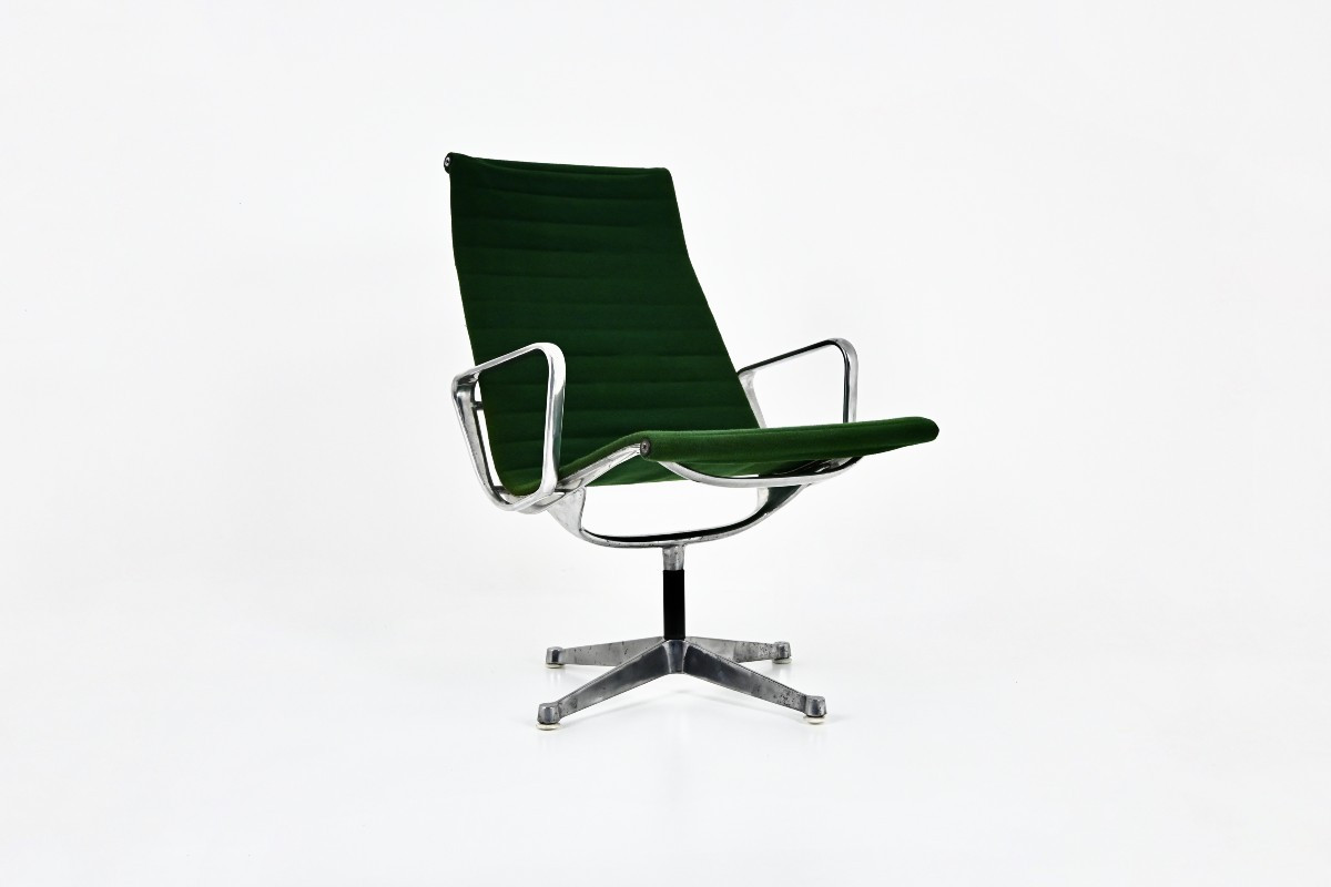 Ea124 Green Armchair By Charles And Ray Eames For Herman Miller, 1970s