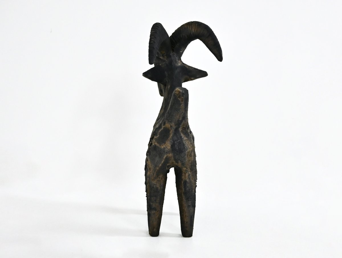 Chèvre en céramique par Dominique Pouchain-photo-2