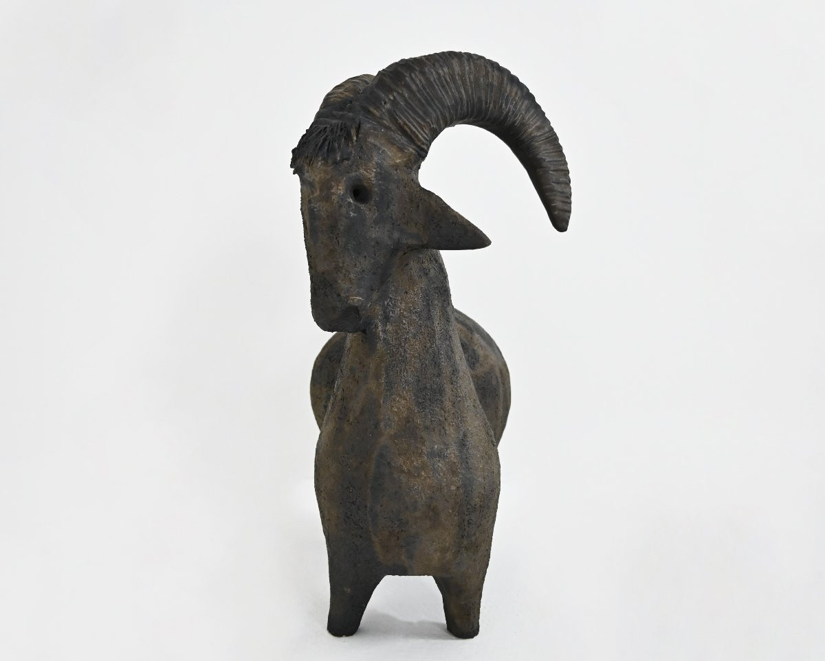 Chèvre en céramique par Dominique Pouchain-photo-2