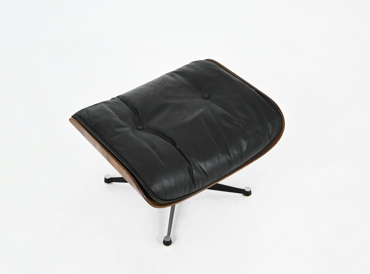 Ottoman By Charles & Ray Eames For Herman Miller, 1970s-photo-1
