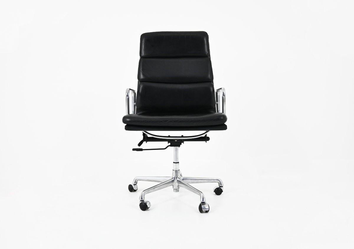 Ea 216 Soft Pad Office Chair, By Charles And Ray Eames For Icf, 1970s-photo-4