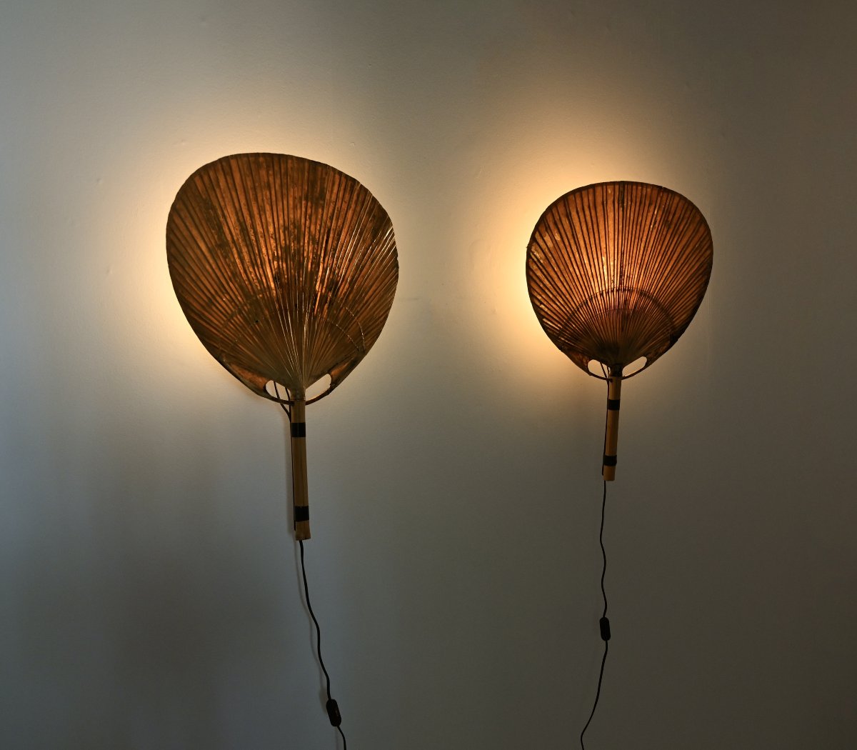 Paire d'appliques murales « Uchiwa » d'Ingo Maurer pour M Design, années 1970-photo-2