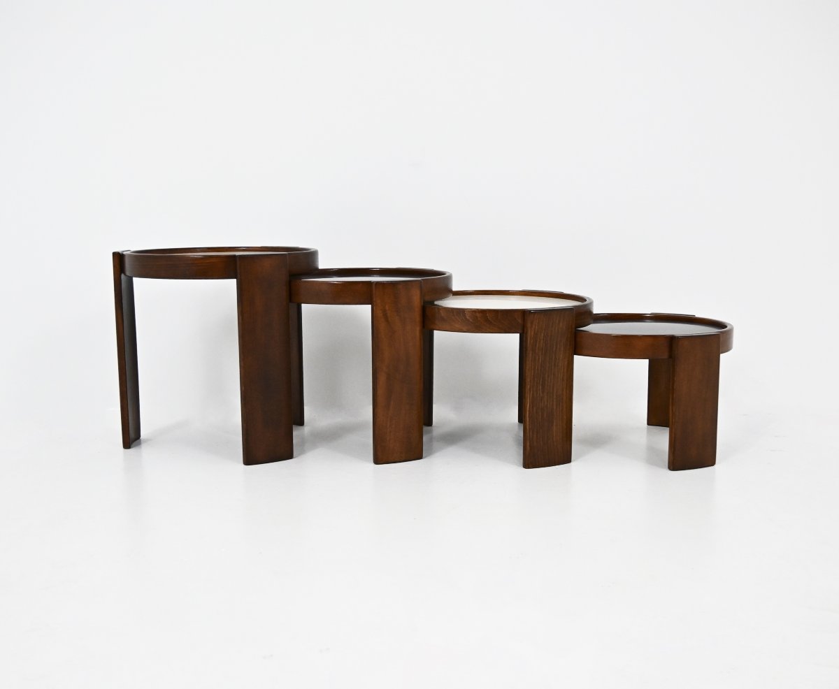 Set Of 4 Nesting Tables, Model 780, By Gianfranco Frattini For Cassina, 1960s-photo-1
