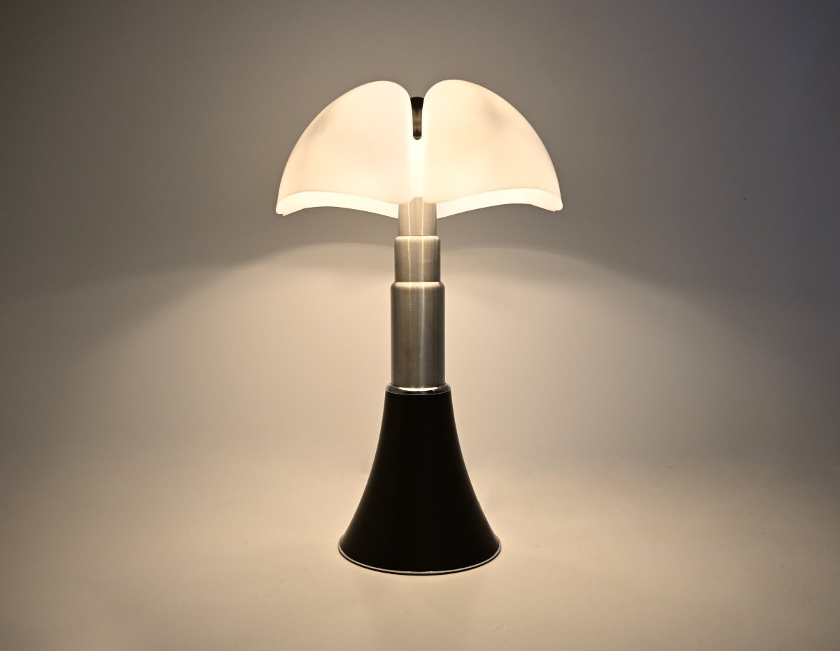 Lampe de table « Pipistrello » de Gae Aulenti pour Martinelli Luce-photo-4