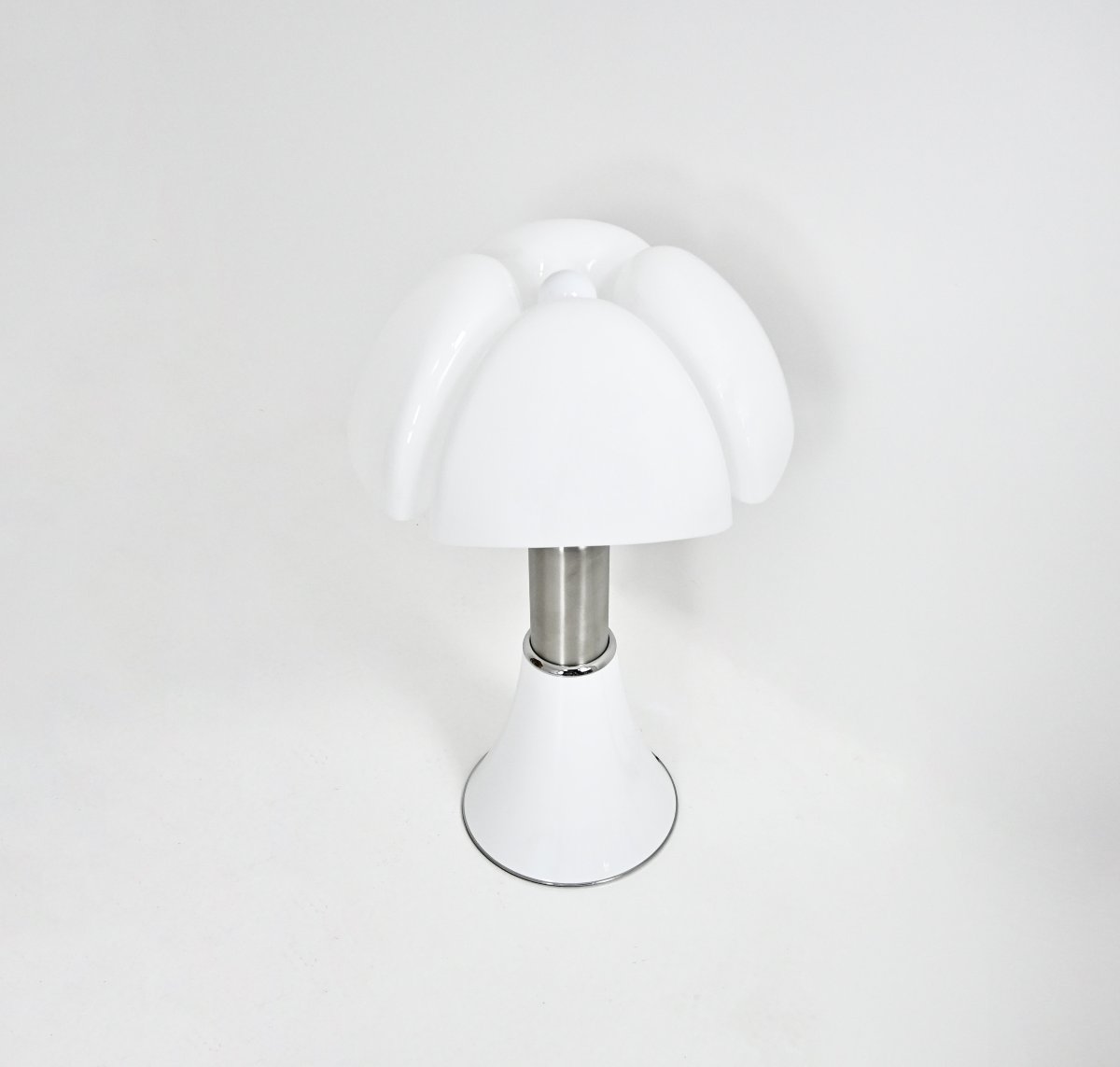 Pipistrello Table Lamp by Gae Aulenti for Martinelli Luce-photo-1