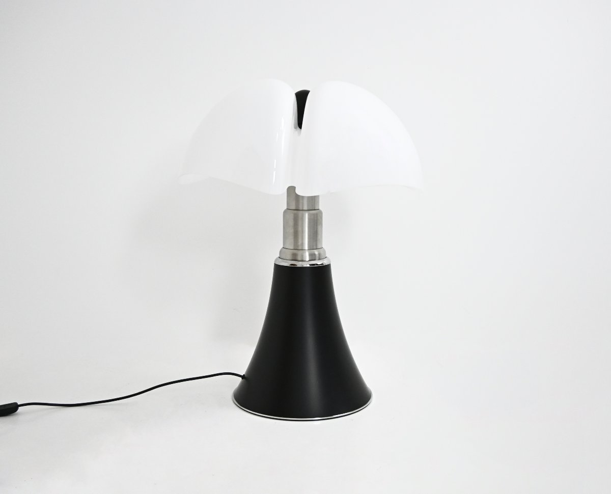 Lampe de table « Pipistrello » de Gae Aulenti pour Martinelli Luce-photo-3