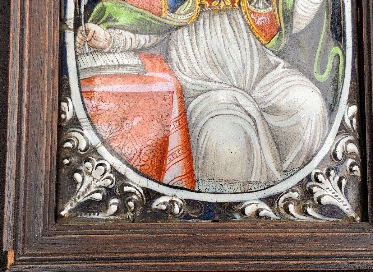 Début XVIIIe, plaque émail s/ cuivre figurant St Augustin,  2 mini portraits sur son étole-photo-4