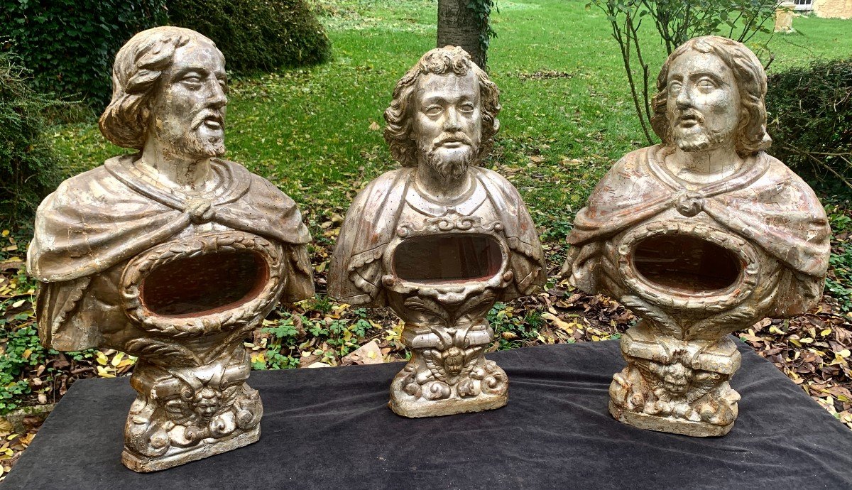 Italie XVIIe s, Suite de 3 gds bustes reliquaires baroques en bois argenté-photo-7