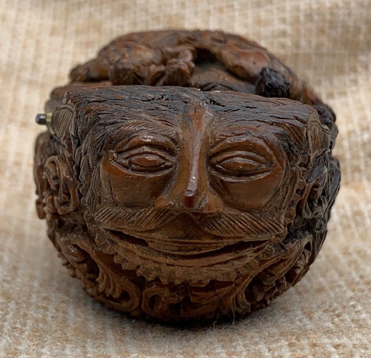 Corrozo Nut Snuffbox Corozo, Boat Shape, Zoomorphic Head,  Musicians Angels & Mythological Main Thema-photo-3