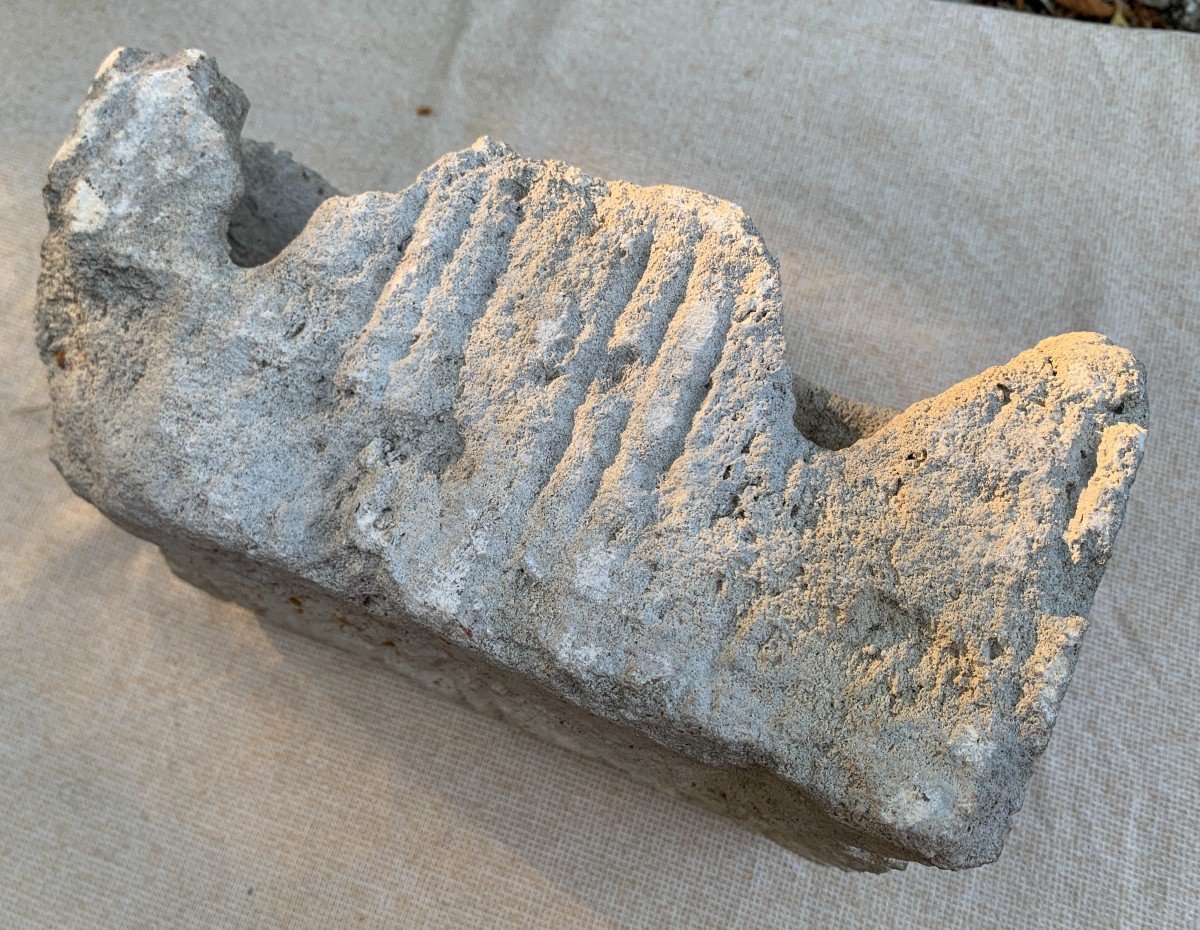 17th Cty, Multiple Sundials, Stone Carved Presentation Signboard-photo-3