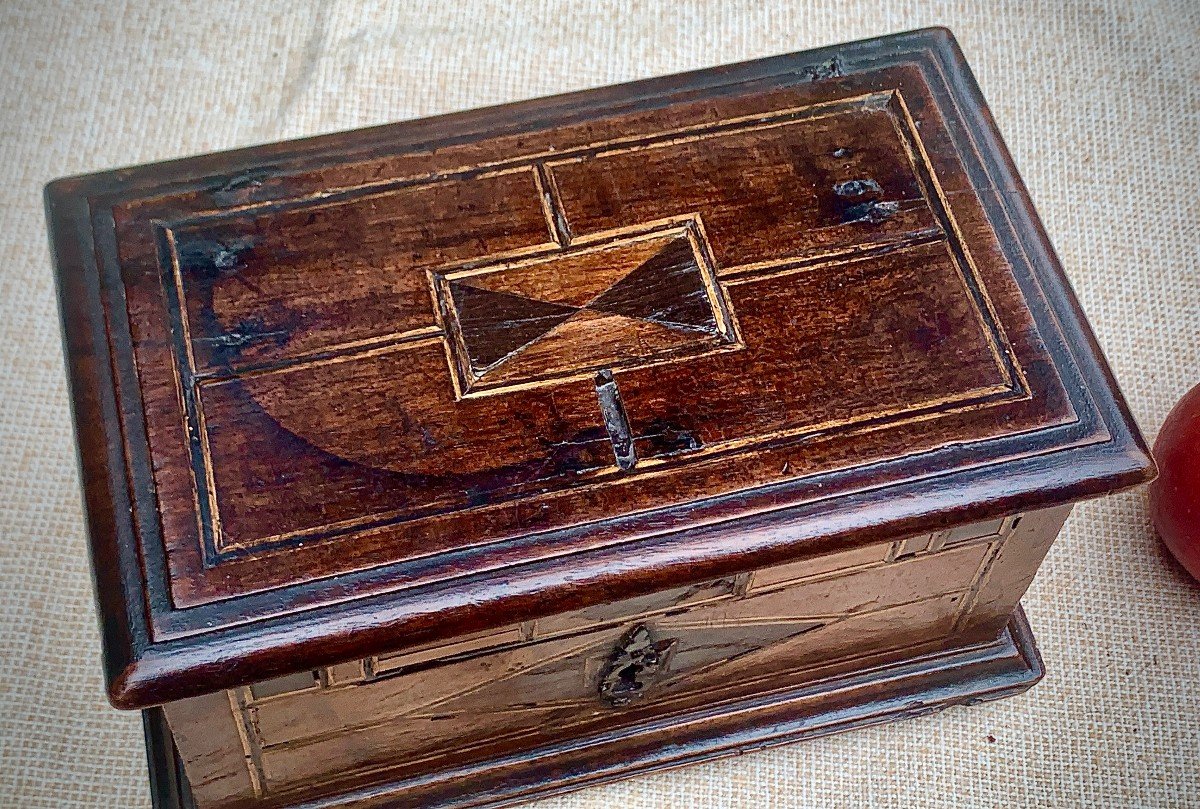 XVIIe s, Coffret en marquetterie d'époque  Louis XIII -photo-6